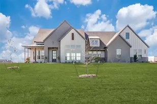 560 Aermotor Loop, Weatherford, TX 76085 - Photo 1