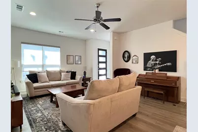 2823 Stanley Avenue, Fort Worth, TX 76110 - Photo 6