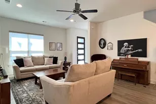 2823 Stanley Ave, Fort Worth, TX 76110 - Photo 10