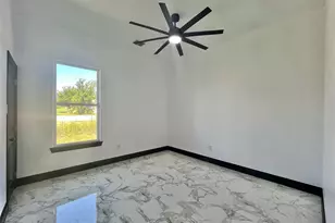 127 Valley Meadows Dr, Springtown, TX 76082 - Photo 22
