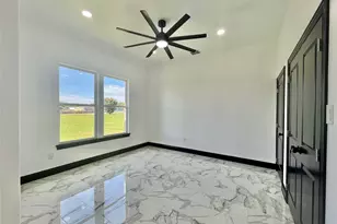 127 Valley Meadows Dr, Springtown, TX 76082 - Photo 18
