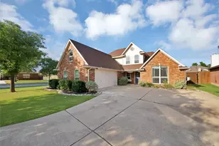 2210 Evergreen Cove, Corinth, TX 76208 - Photo 2