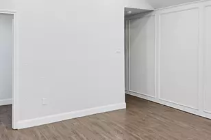 2409 Castle St, Irving, TX 75038 - Photo 10