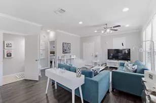 676 S Charles St, Lewisville, TX 75057 - Photo 6