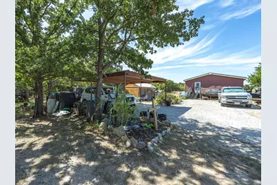 353 R and R Drive, Springtown, TX 76082 - Photo 10