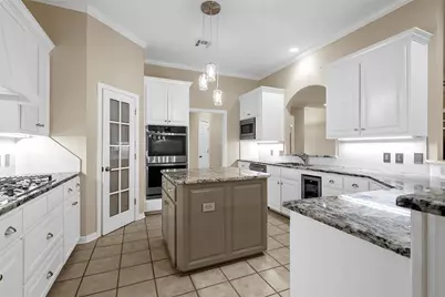 100 Laurel Oaks Lane, Crawford, TX 76638 - Photo 14