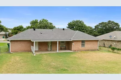 1809 Sprucewood Avenue, Stephenville, TX 76401 - Photo 22