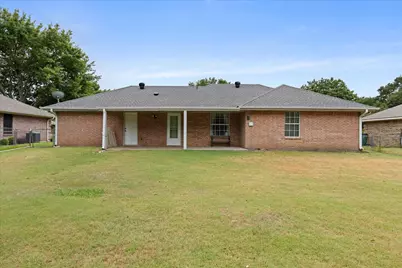 1809 Sprucewood Avenue, Stephenville, TX 76401 - Photo 20