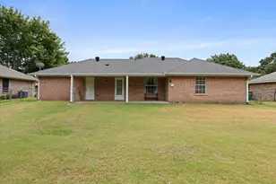 1809 Sprucewood Ave, Stephenville, TX 76401 - Photo 20