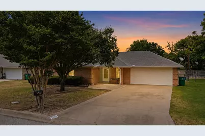 1809 Sprucewood Avenue, Stephenville, TX 76401 - Photo 1