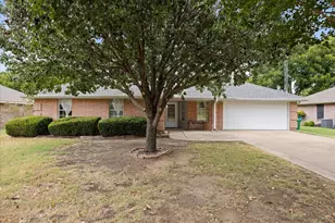 1809 Sprucewood Ave, Stephenville, TX 76401 - Photo 28