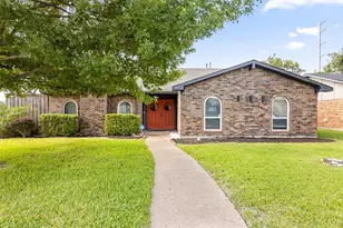 2902 High Plateau Dr, Garland, TX 75044 - Photo 1