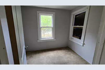 922 Hollywood Avenue, Dallas, TX 75208 - Photo 10