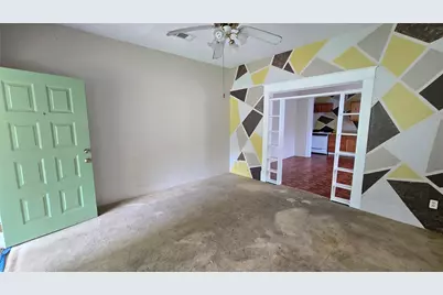922 Hollywood Avenue, Dallas, TX 75208 - Photo 4