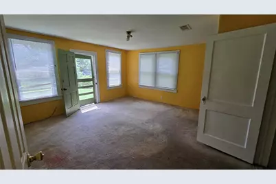 922 Hollywood Avenue, Dallas, TX 75208 - Photo 8