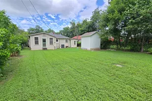922 Hollywood Ave, Dallas, TX 75208 - Photo 20