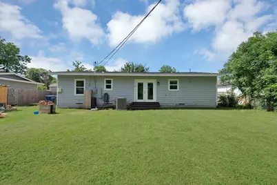 113 E Linda Drive, Garland, TX 75041 - Photo 4