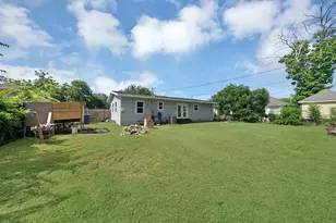 113 E Linda Dr, Garland, TX 75041 - Photo 8