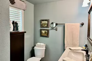 407 Baylor St, Nocona, TX 76255 - Photo 24