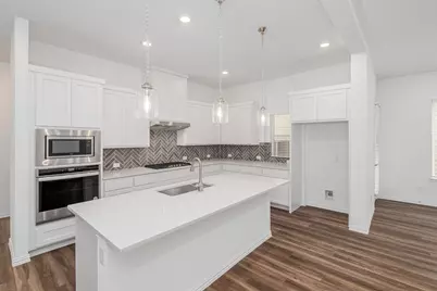 908 Utica Drive, McKinney, TX 75069 - Photo 8