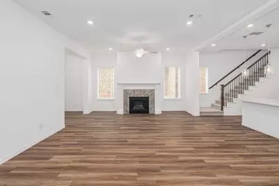 908 Utica Drive, McKinney, TX 75069 - Photo 6