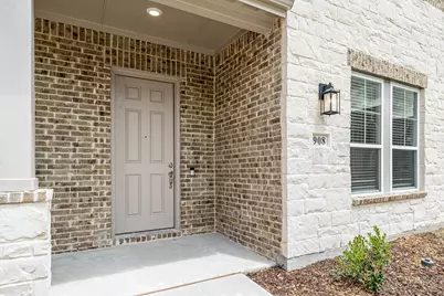 908 Utica Drive, McKinney, TX 75069 - Photo 2