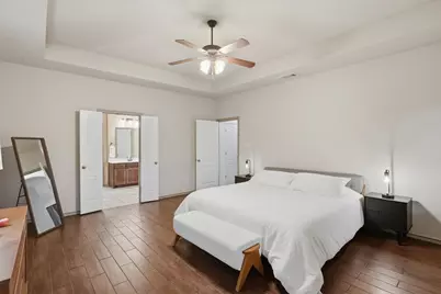 305 Delaware Street, Burleson, TX 76028 - Photo 14