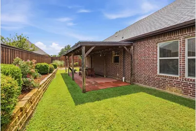 305 Delaware Street, Burleson, TX 76028 - Photo 24