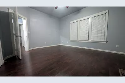 203 Heard St Street #A/B, McKinney, TX 75069 - Photo 4