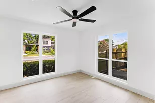 833 Springbrook Dr, Fort Worth, TX 76107 - Photo 14
