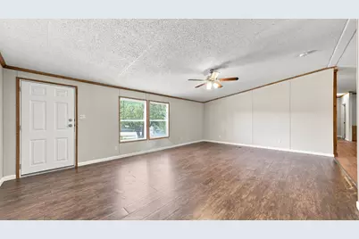 110 Draper Drive, Springtown, TX 76082 - Photo 8