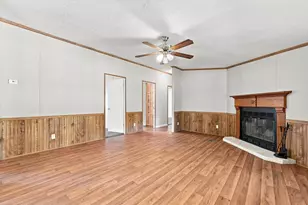 110 Draper Dr, Springtown, TX 76082 - Photo 12
