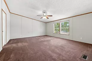 110 Draper Dr, Springtown, TX 76082 - Photo 22