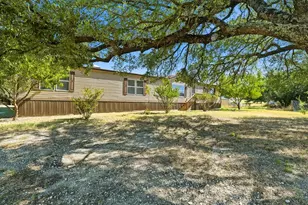 110 Draper Dr, Springtown, TX 76082 - Photo 6