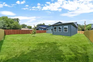 8918 Wadlington Ave, Dallas, TX 75217 - Photo 36