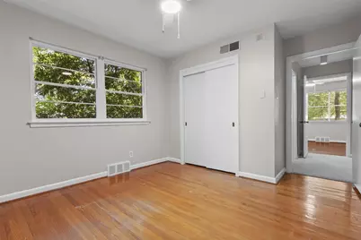 985 N Rustic Circle, Dallas, TX 75218 - Photo 22