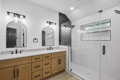 2706 Summerwood Court, McKinney, TX 75072 - Photo 6