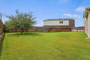 824 Lemongrass Ct, Fort Worth, TX 76131 - Photo 14