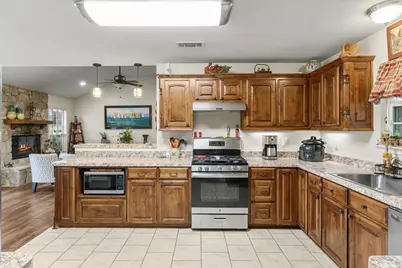 16775 State Highway 64, Ben Wheeler, TX 75754 - Photo 12