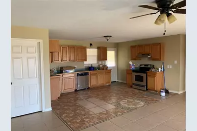 404 S Belknap Street, Mexia, TX 76667 - Photo 2