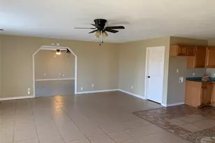 404 S Belknap St, Mexia, TX 76667 - Photo 4