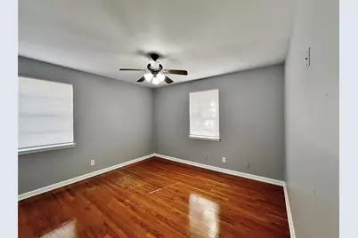 714 Cranbrook Lane, Grand Prairie, TX 75052 - Photo 10