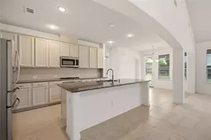 201 Oak Point Dr, McKinney, TX 75071 - Photo 2