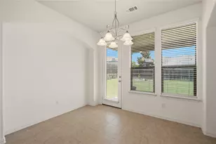201 Oak Point Dr, McKinney, TX 75071 - Photo 14