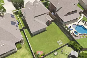 201 Oak Point Dr, McKinney, TX 75071 - Photo 4