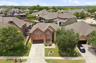 201 Oak Point Dr, McKinney, TX 75071 - Photo 34