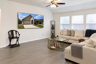 800 Goldenrod Ln, Princeton, TX 75407 - Photo 6