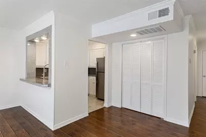5881 Preston View Boulevard #202, Dallas, TX 75240 - Photo 8