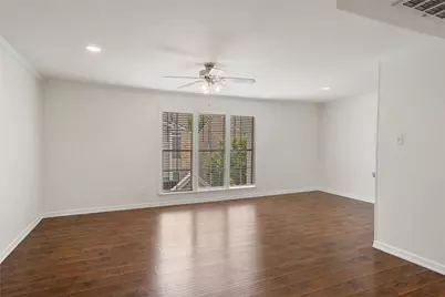 5881 Preston View Boulevard #202, Dallas, TX 75240 - Photo 4