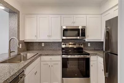 5881 Preston View Boulevard #202, Dallas, TX 75240 - Photo 12